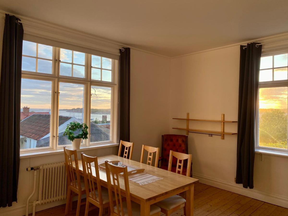 Apartamento Laegenhet Med Havsutsikt Strömstad Exterior foto